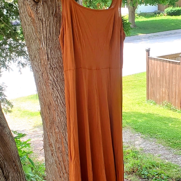 🏖🌺 Beautiful Maxi dress - Picture 2 of 2